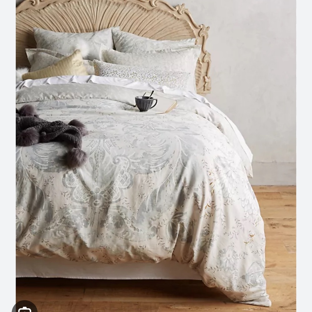 Anthropologie Marielle Duvet & Shams